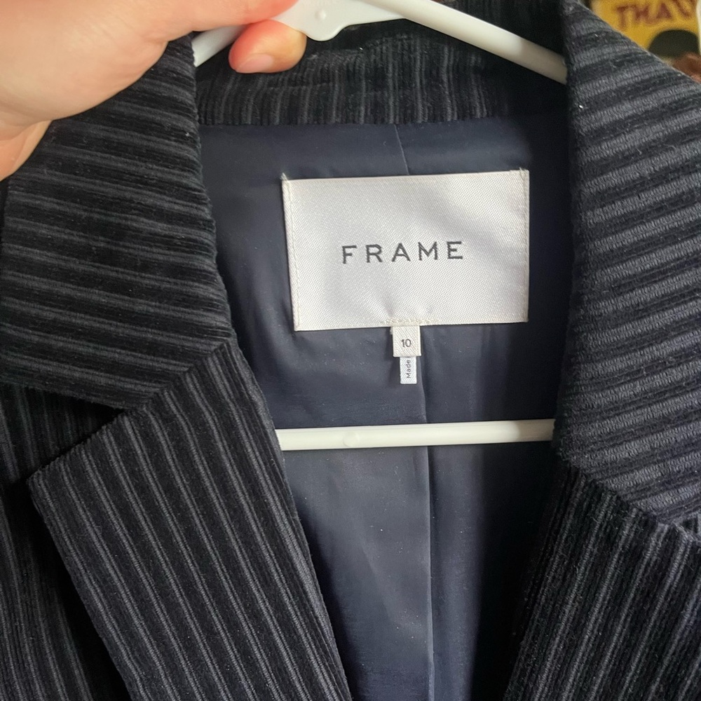 Frame Blazer - Picture 3 of 5